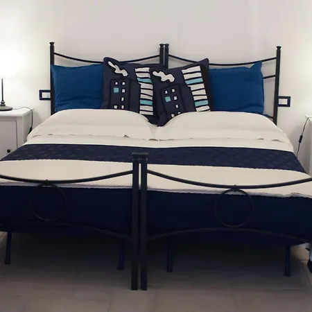 Il Mare In Un Boccaccio *